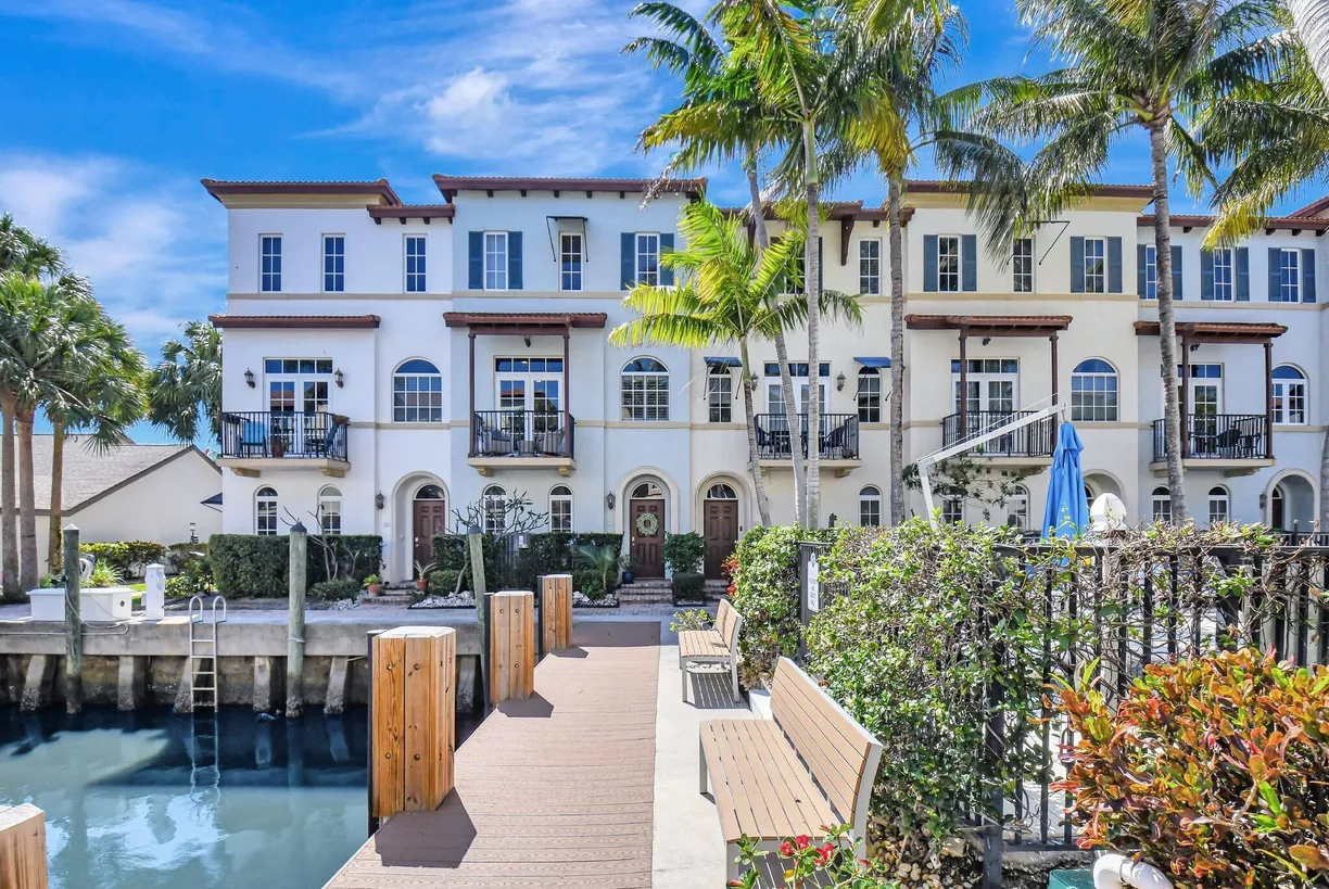South Florida Real Estate | View 813 Estancia Way | 3 Beds, 3 Baths