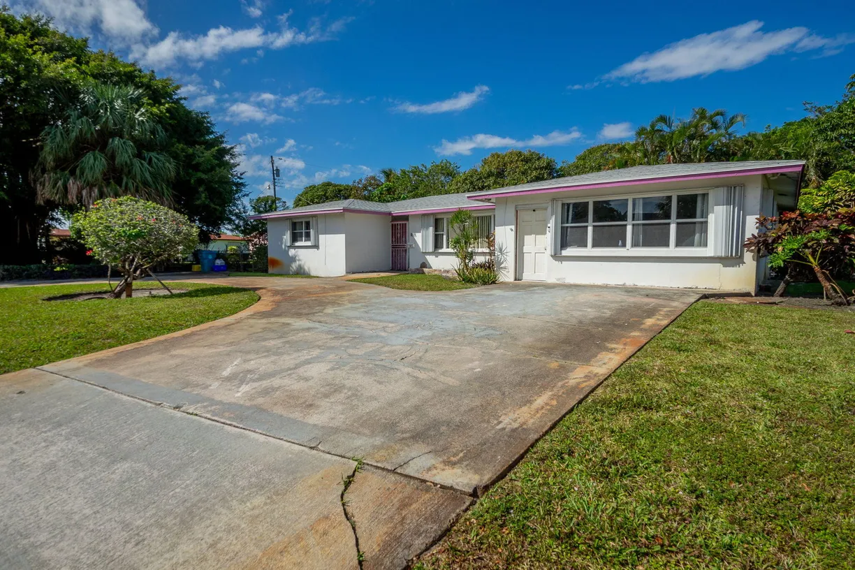 South Florida Real Estate | View 1015 NW 3rd Street | Listing