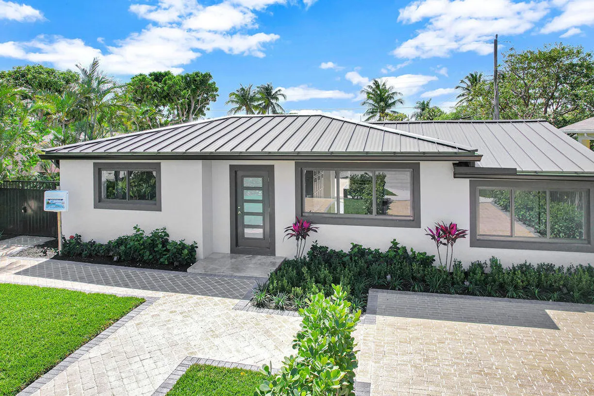 South Florida Real Estate | View 372 Forest Hill Boulevard | Listing