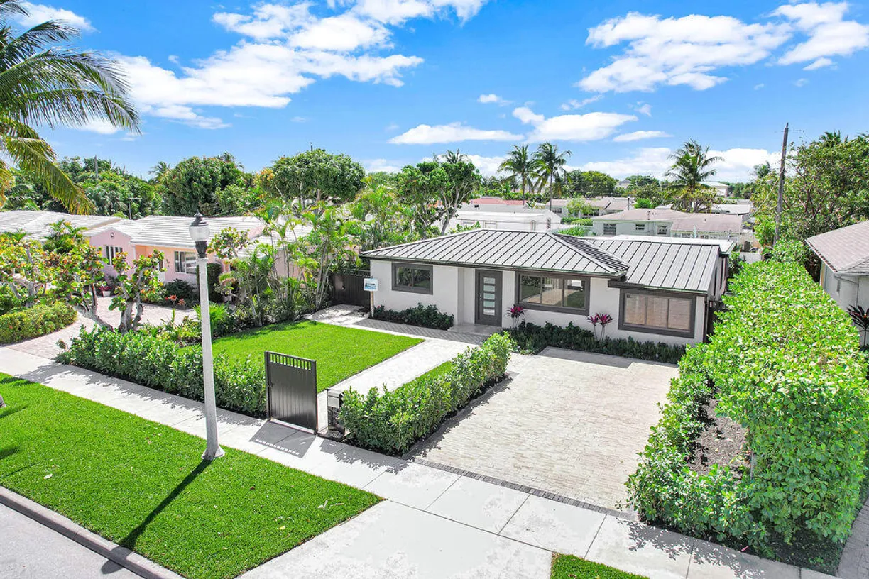 South Florida Real Estate | View 372 Forest Hill Boulevard | 4 Beds, 2 Baths