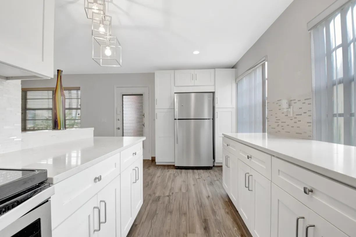 South Florida Real Estate | View 221 Piedmont | Listing