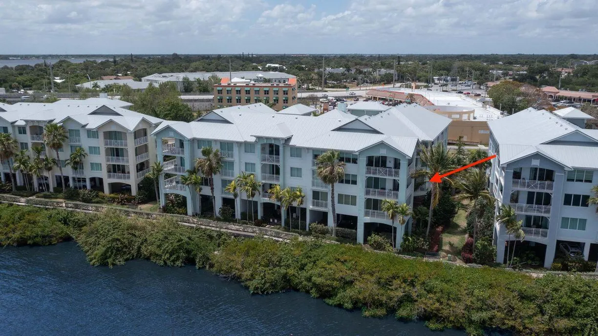 South Florida Real Estate | View 815 NW Flagler Avenue, 301 | Listing