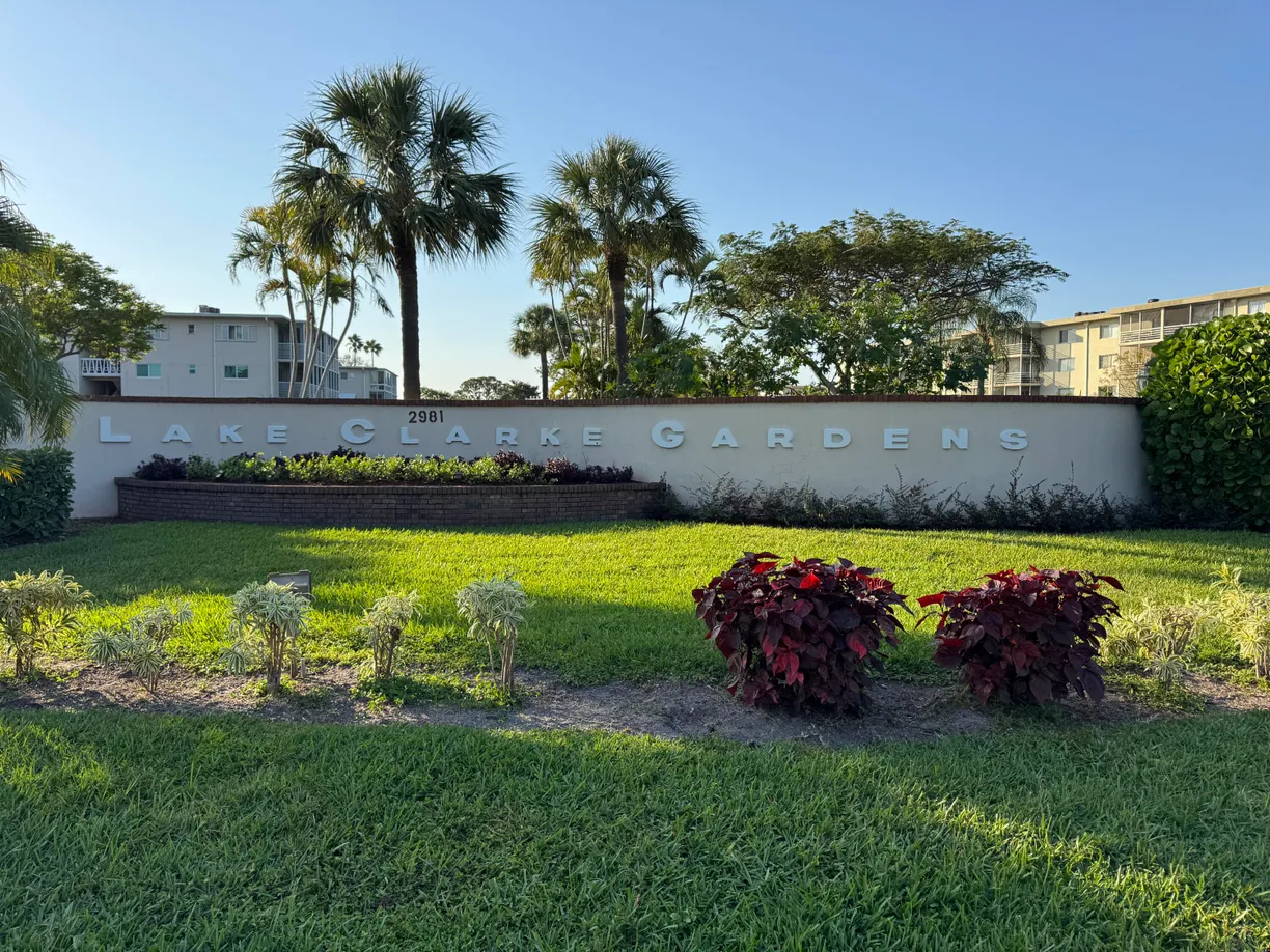 South Florida Real Estate | View 2770 S Garden Drive, 206 | 1 Bed, 1 Bath