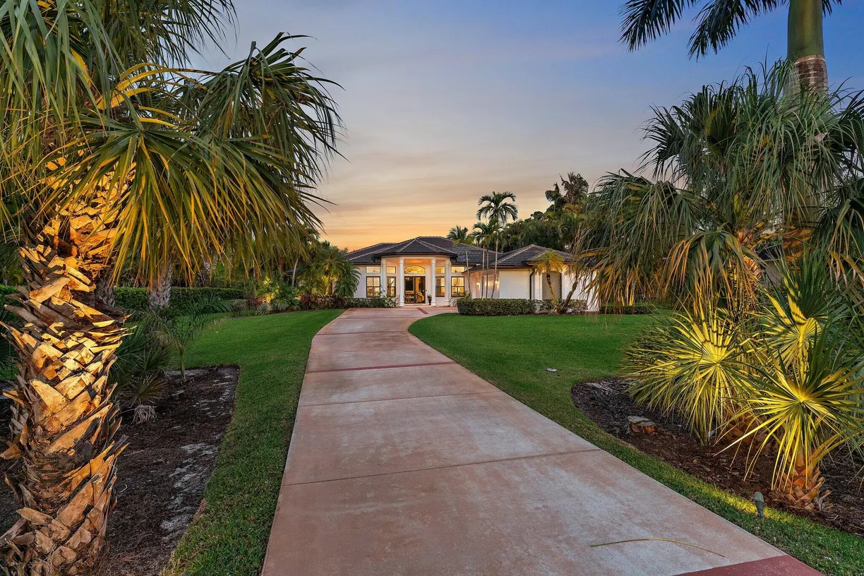 South Florida Real Estate | View 18715 SE Old Trail Drive | Listing