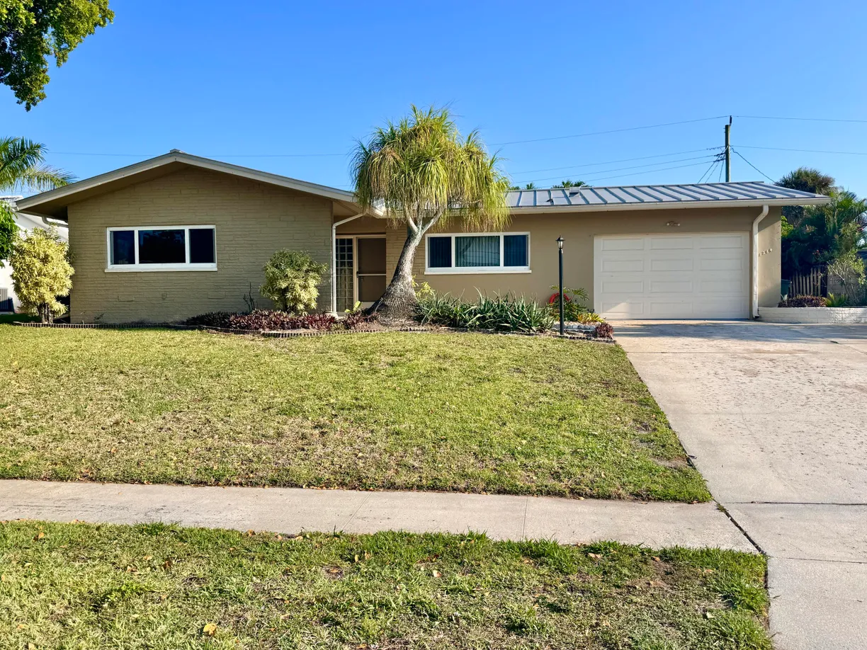 South Florida Real Estate | View 1284 SW 9th Street | Listing