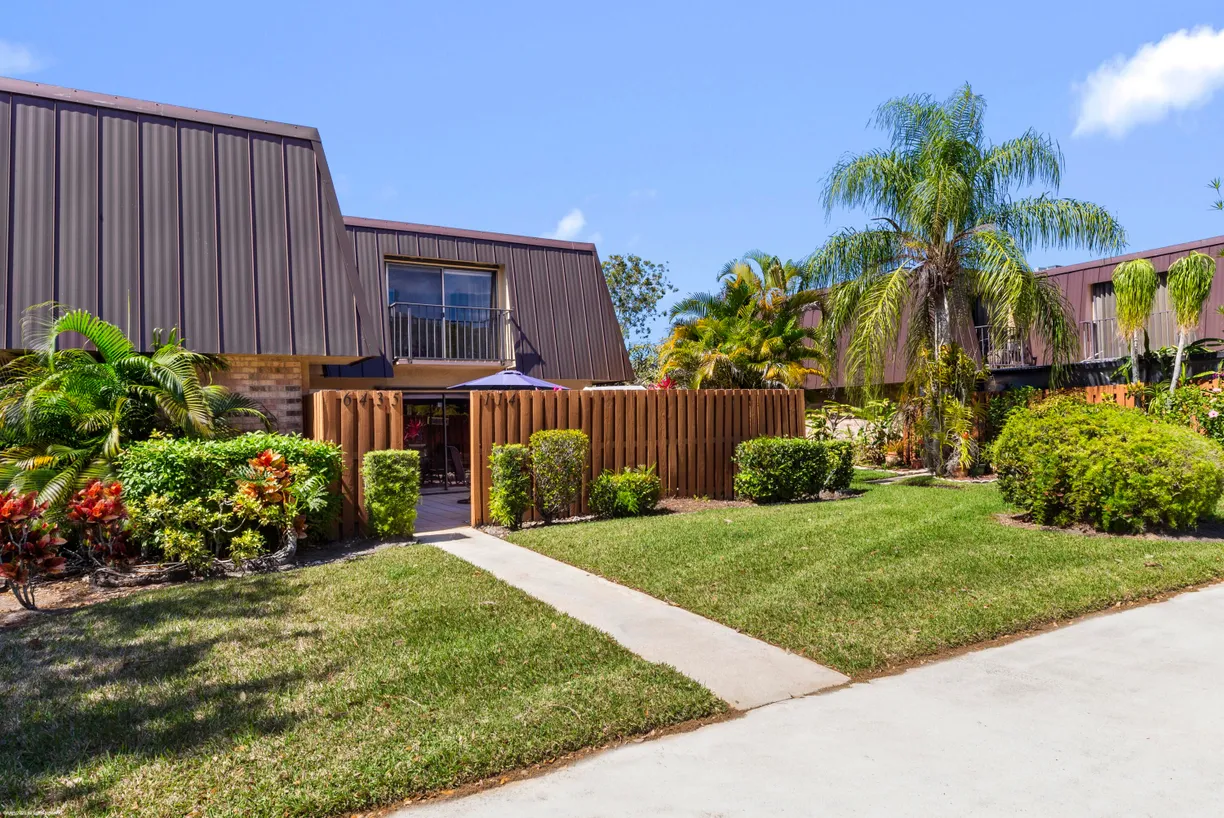 South Florida Real Estate | View 6435 SE Windsong Lane, 114 | Listing