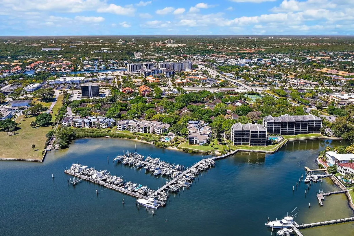 South Florida Real Estate | View 1618 Twelve Oaks Way, 104 | 2 Beds, 2 Baths