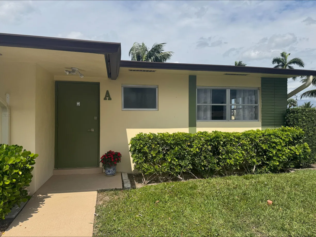 South Florida Real Estate | View 2931 Crosley Drive, A | Listing