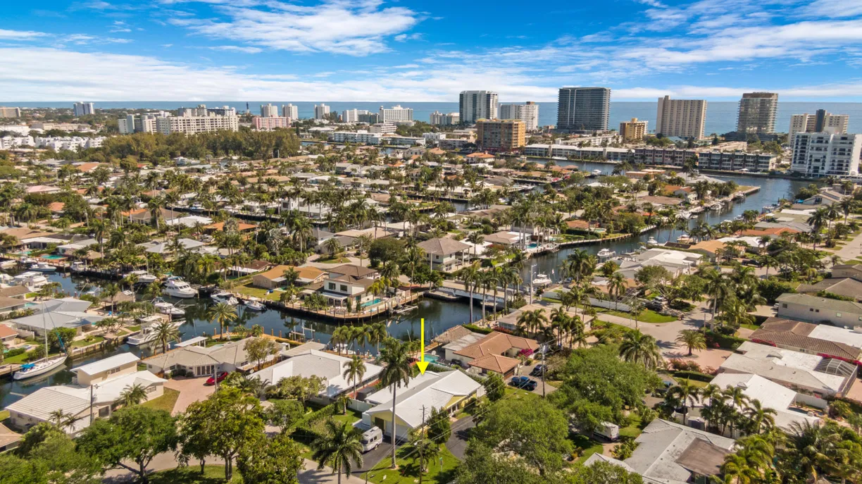 South Florida Real Estate | View 980 NE 27 Avenue | 3 Beds, 3 Baths