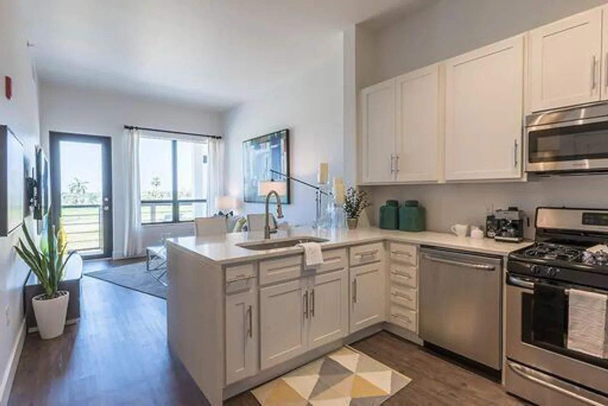 South Florida Real Estate | View 312 23rd Street, 424 | Listing