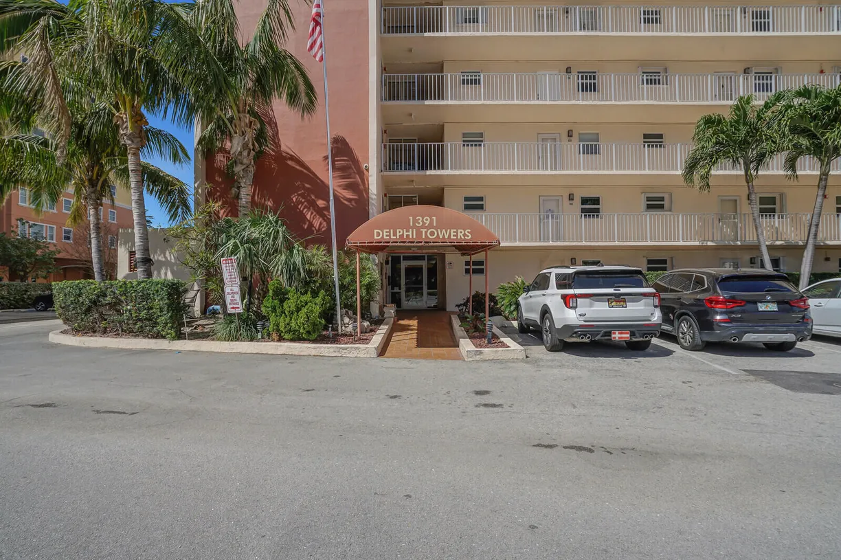 South Florida Real Estate | View 1391 S Ocean Boulevard, 805 | Listing