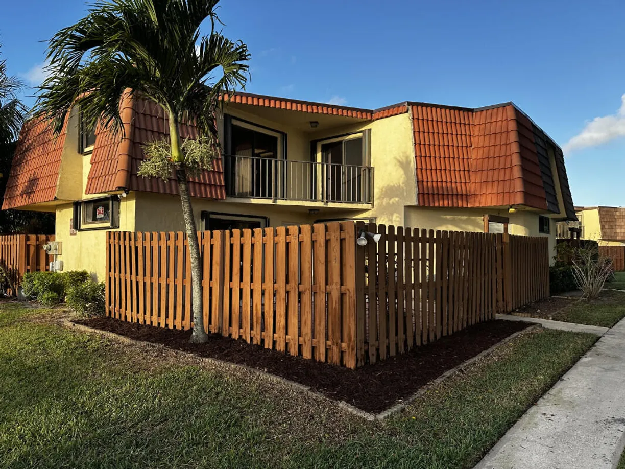 South Florida Real Estate | View 163 Springdale Circle, 16-C | 2 Beds, 2 Baths