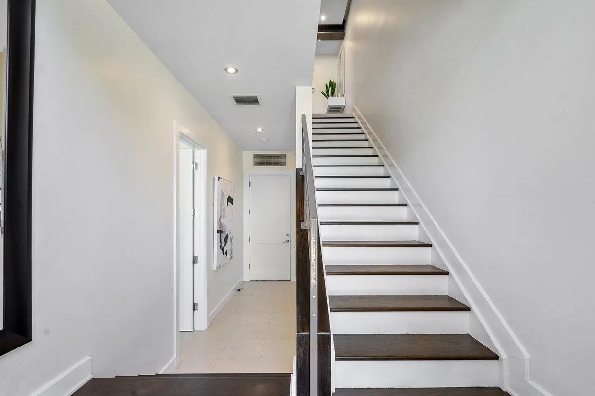 South Florida Real Estate | View 169 SE 1st Avenue | Listing