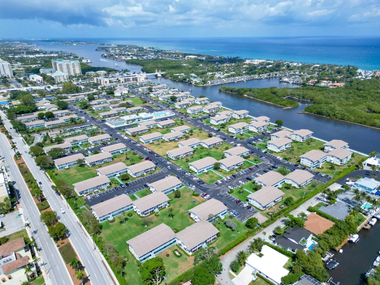 South Florida Real Estate | View 170 Horizons, 202 | 1 Bed, 1 Bath