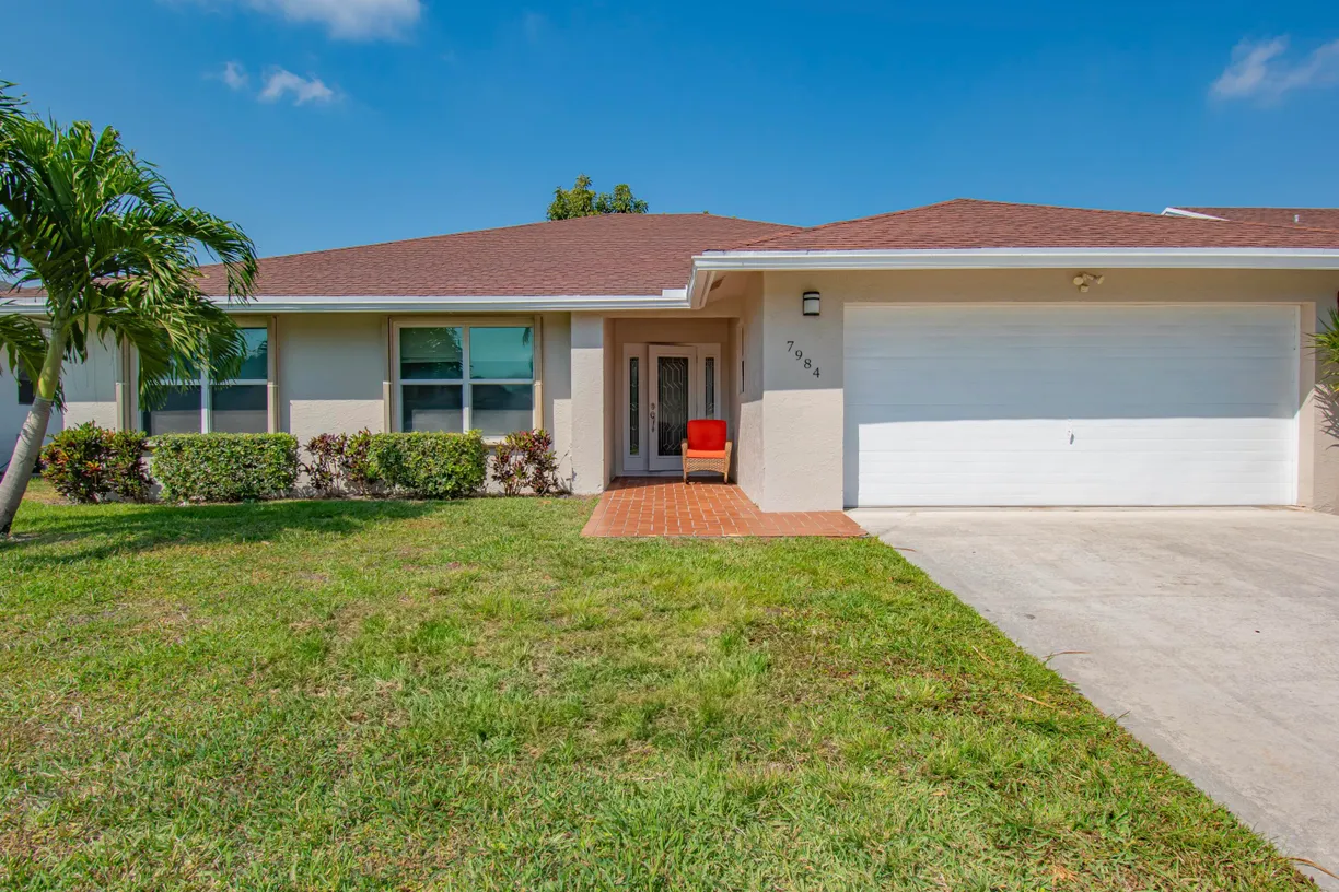 South Florida Real Estate | View 7984 Chula Vista Crescent | 3 Beds, 2 Baths