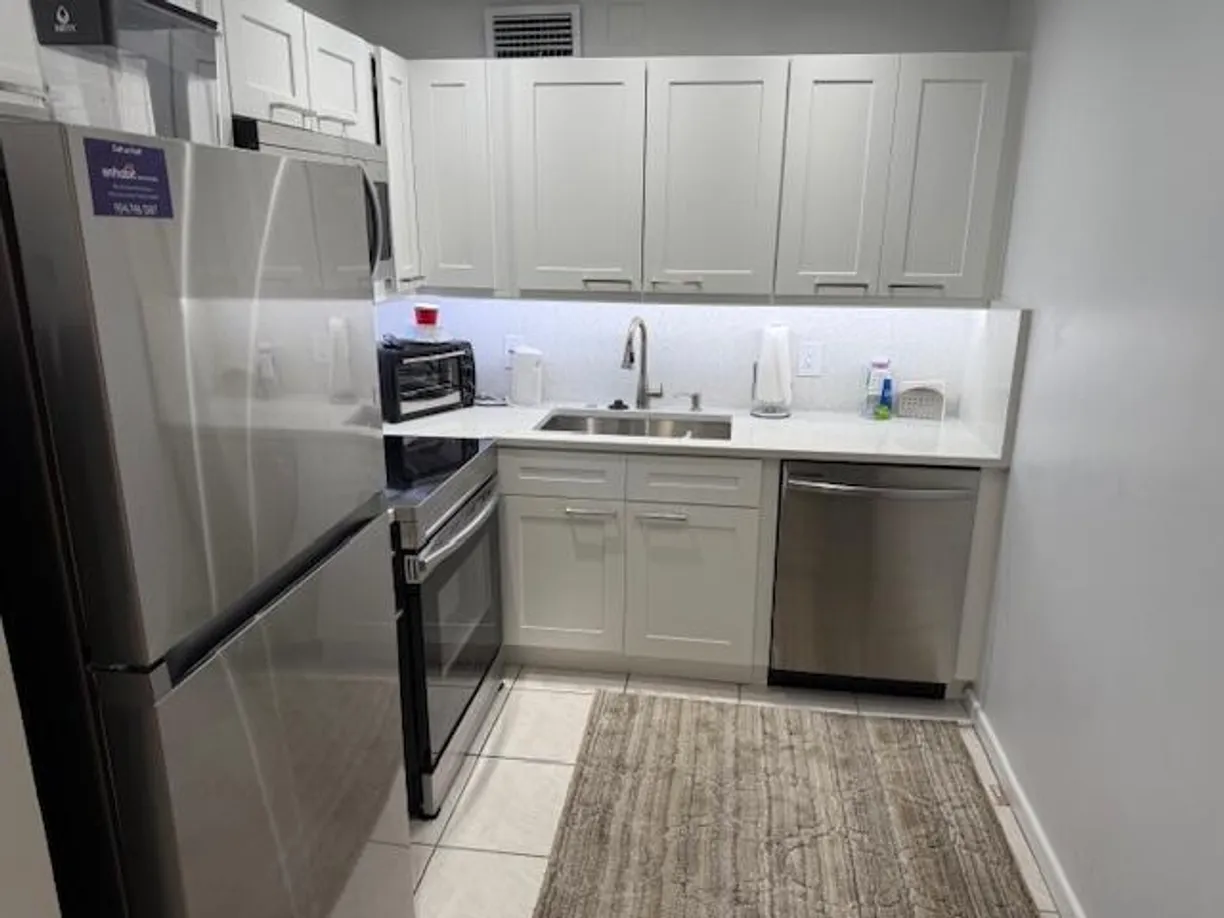 South Florida Real Estate | View 150 Newport J | 2 Beds, 1 Bath