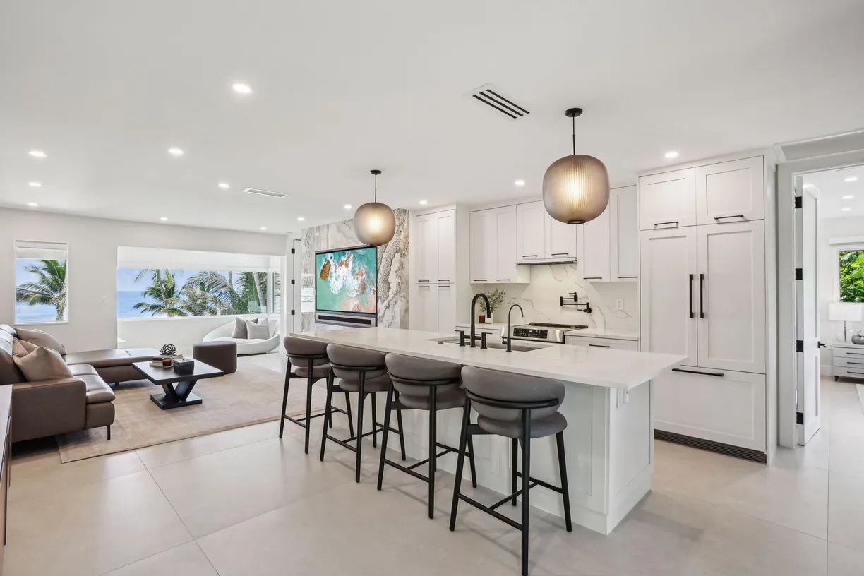 South Florida Real Estate | View 3401 S Ocean Boulevard, Unit # 6 | 2 Beds, 2 Baths