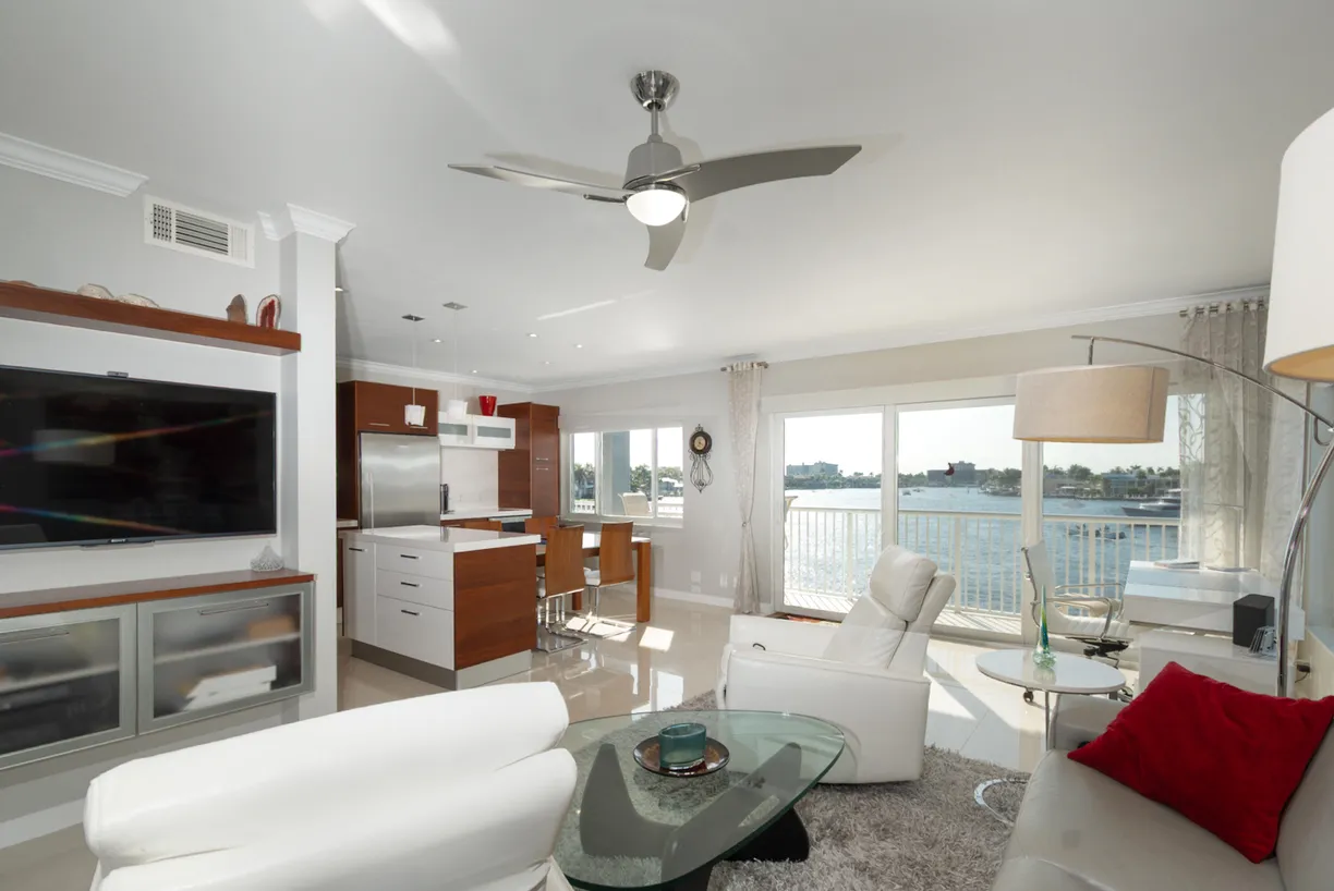 South Florida Real Estate | View 1201 S Riverside Drive, 308 | 1 Bed, 1 Bath
