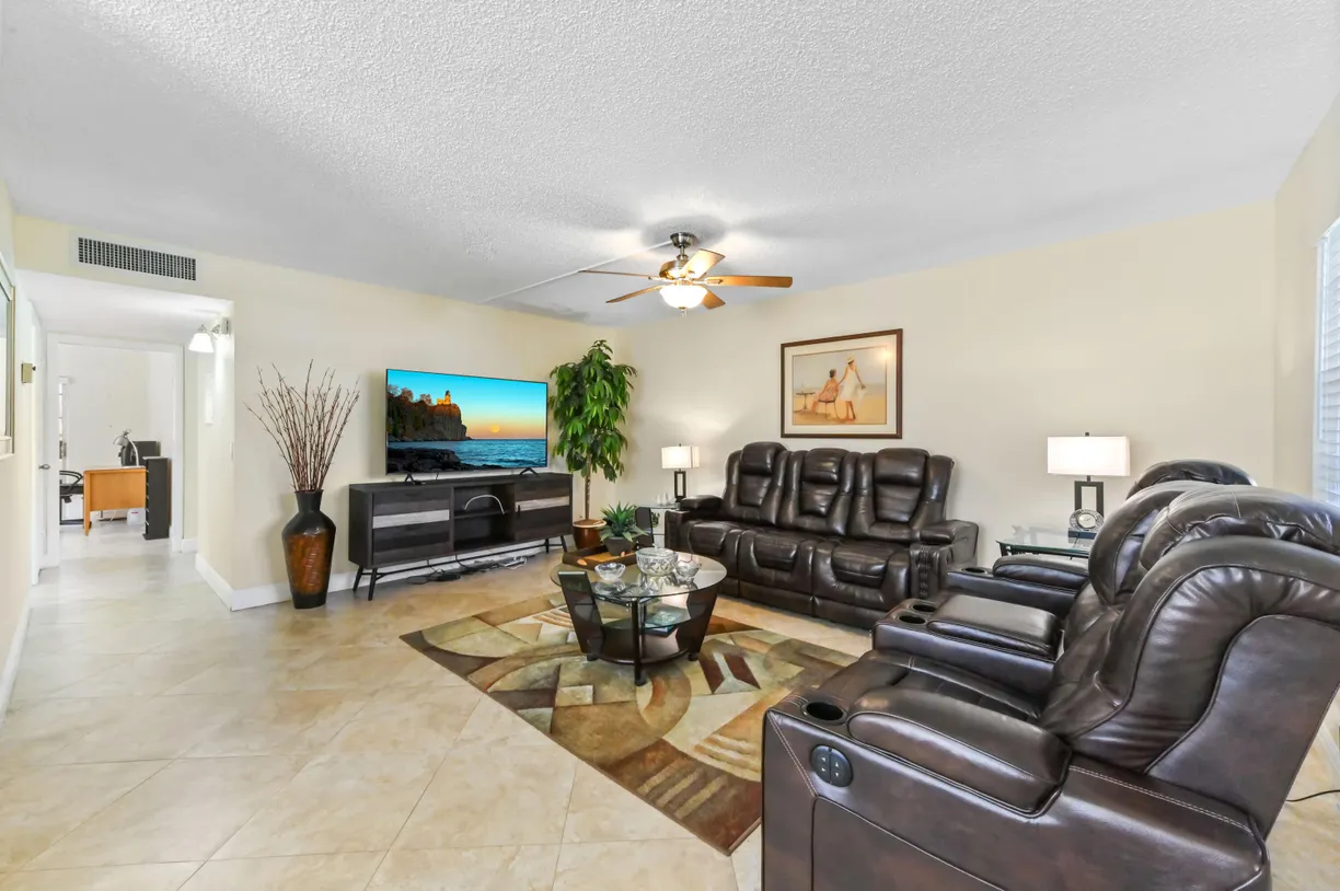 South Florida Real Estate | View 340 Piedmont H | Listing