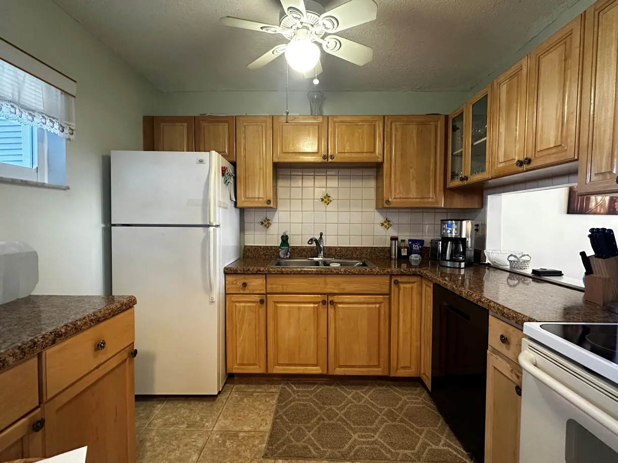 South Florida Real Estate | View 2566 S Garden Drive, 206 | 1 Bed, 1 Bath