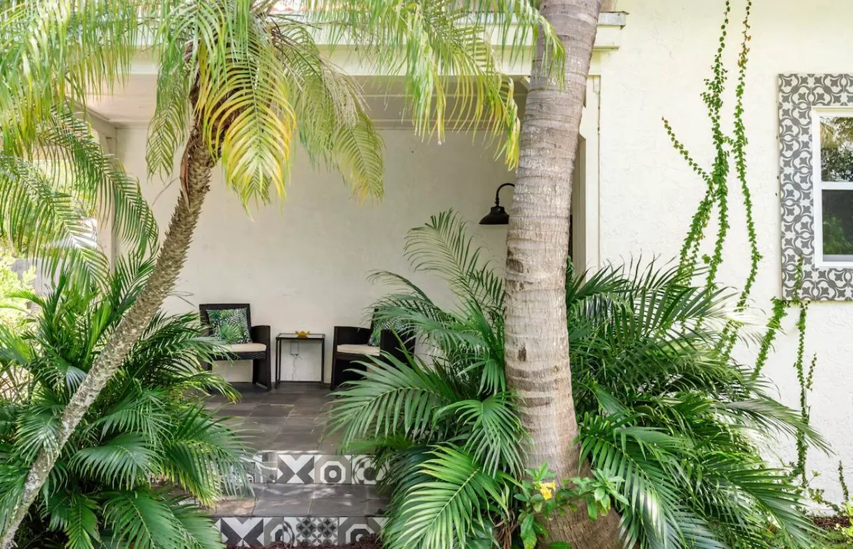 South Florida Real Estate | View 515 Ardmore Road | 3 Beds, 2 Baths