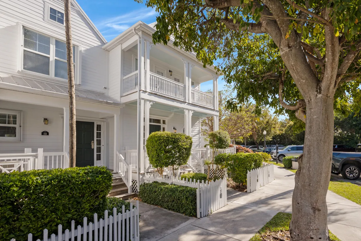South Florida Real Estate | View  | Listing