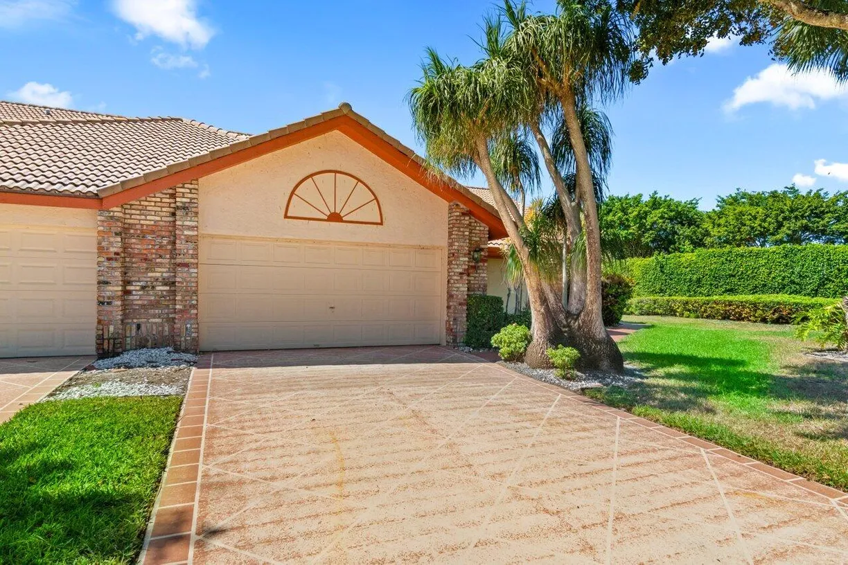 South Florida Real Estate | View 8369 Lords Place | Listing