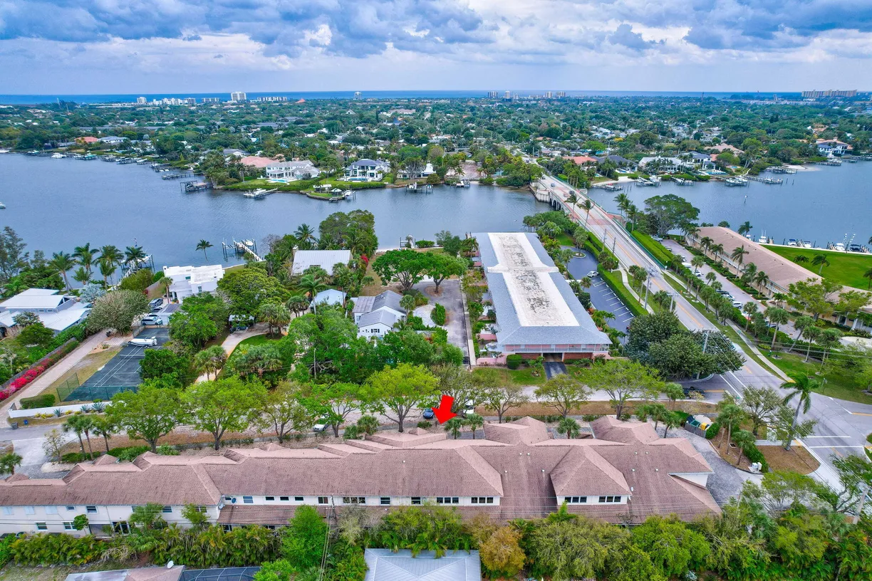 South Florida Real Estate | View 479 Tequesta Drive, 5 | 3 Beds, 2 Baths