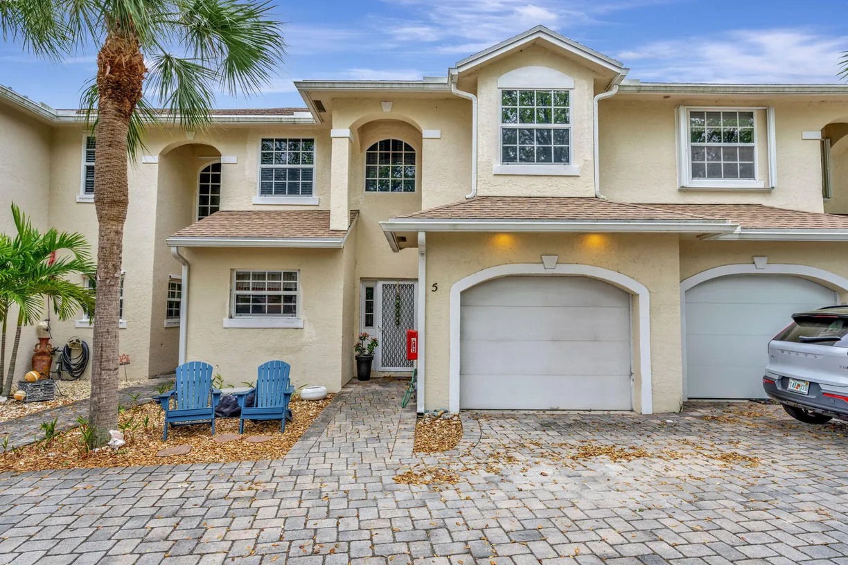 South Florida Real Estate | View 479 Tequesta Drive, 5 | Listing