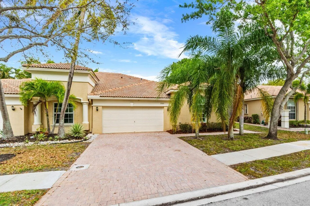 South Florida Real Estate | View 2560 Sandy Cay | Listing