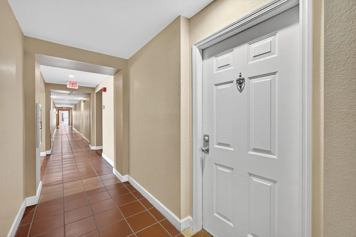 South Florida Real Estate | View 720 S Sapodilla Avenue, 304 | Listing