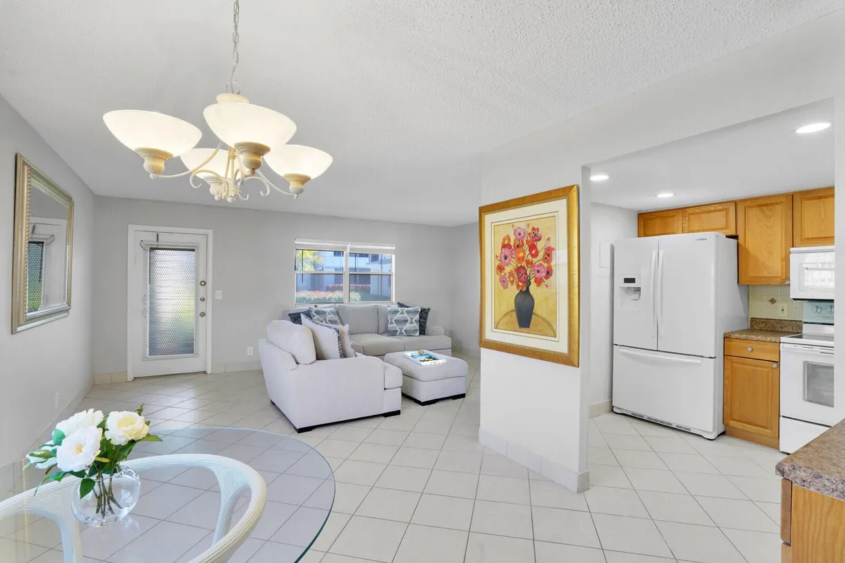 South Florida Real Estate | View 406 Flanders I | Listing