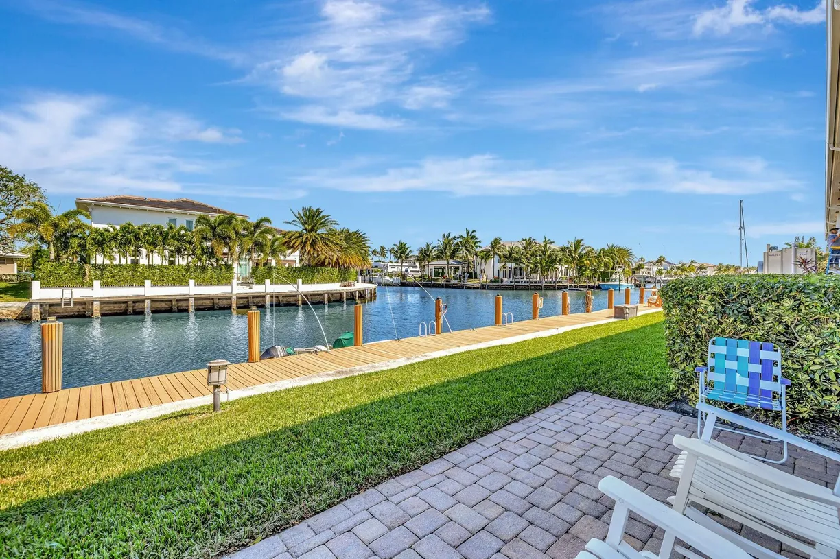 South Florida Real Estate | View 2401 NE 36th Street, 102 | 2 Beds, 2 Baths