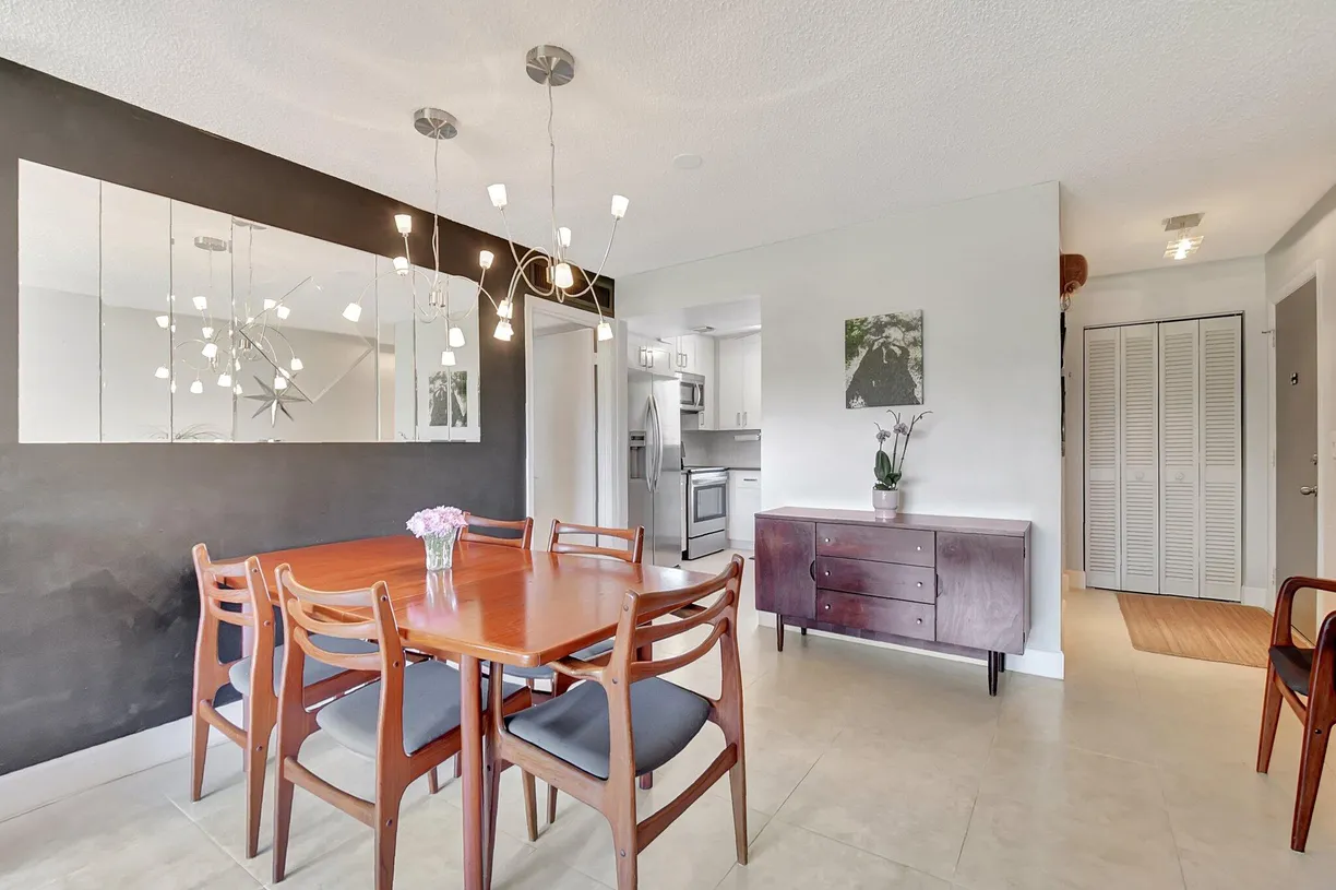 South Florida Real Estate | View 2601 Boundbrook Boulevard, 103 | Listing