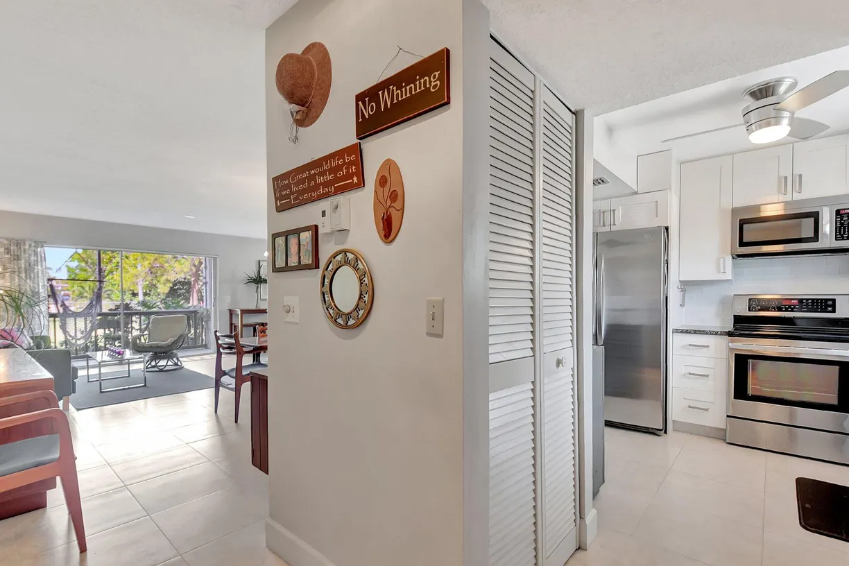 South Florida Real Estate | View 2601 Boundbrook Boulevard, 103 | Listing