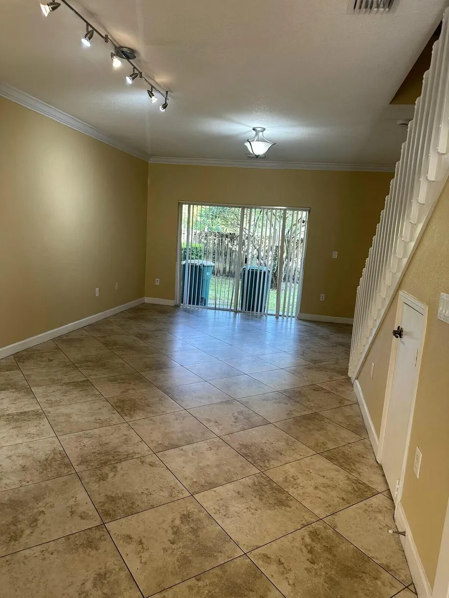 South Florida Real Estate | View 6018 Woodlands Boulevard | Listing