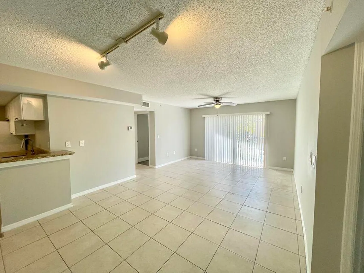 South Florida Real Estate | View 400 Crestwood Court, 406 | 3 Beds, 2 Baths