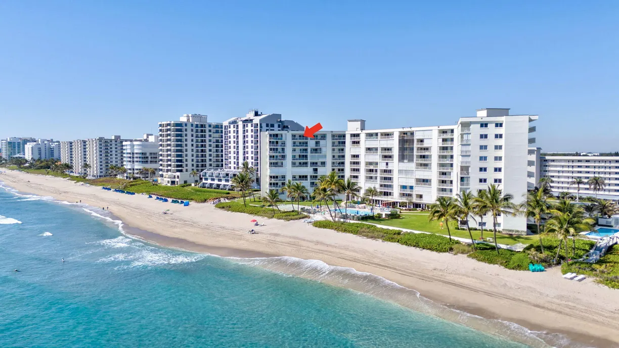 South Florida Real Estate | View 3101 S Ocean Boulevard, 1002 | 2 Beds, 2 Baths