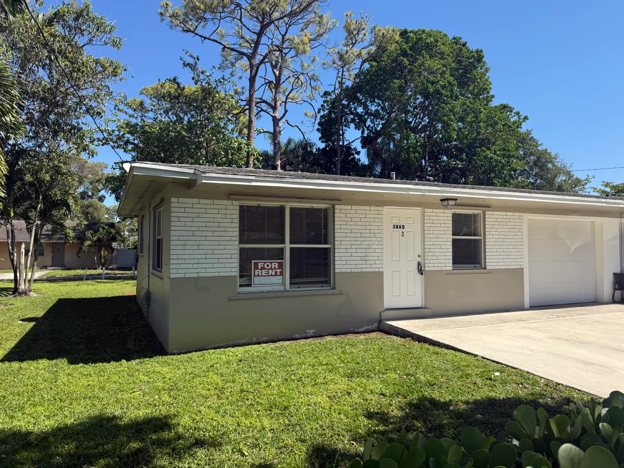 South Florida Real Estate | View 3860 Canal 9 Road, 2 | 2 Beds, 1 Bath