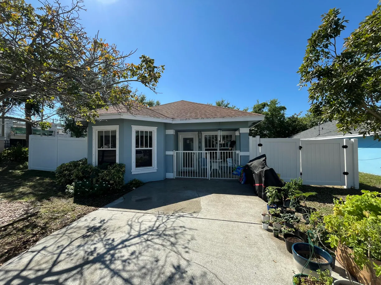 South Florida Real Estate | View 1006 22nd Street | Listing