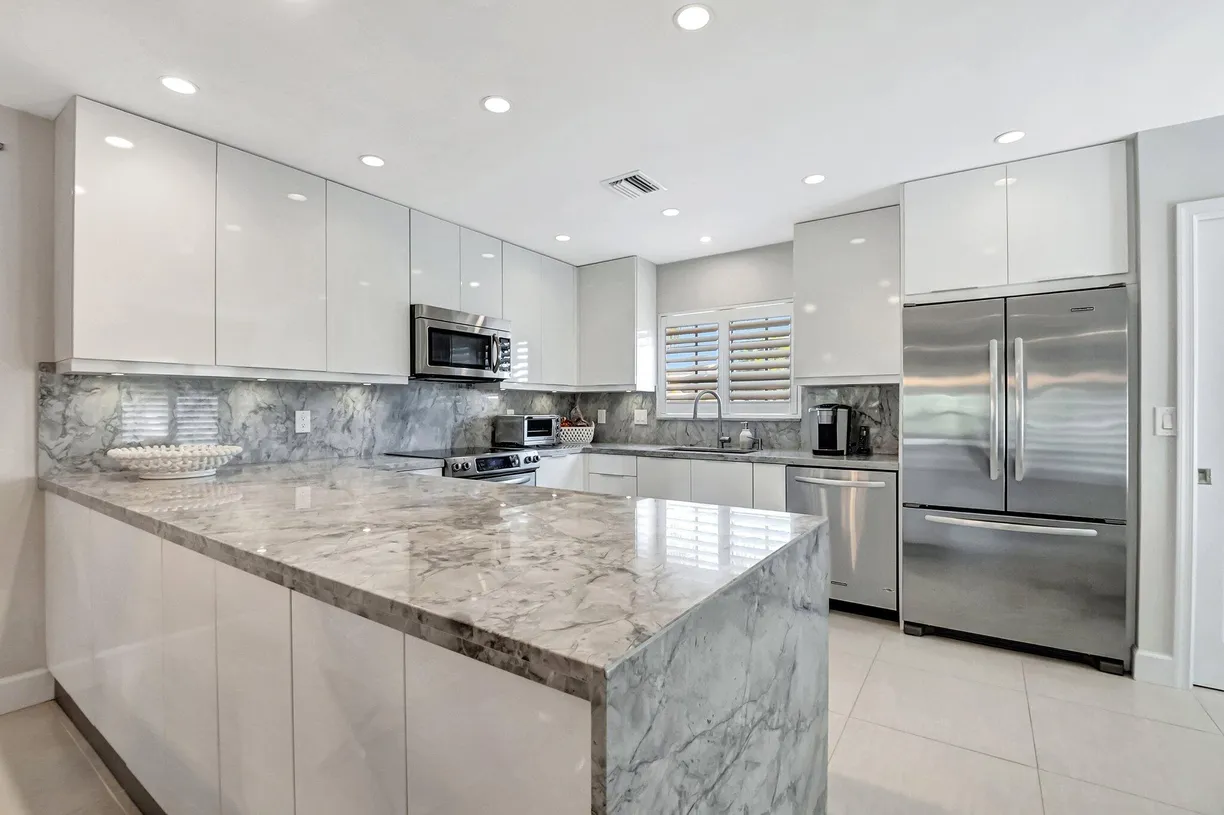 South Florida Real Estate | View 15822 Loch Maree Lane, 3206 | 2 Beds, 2 Baths