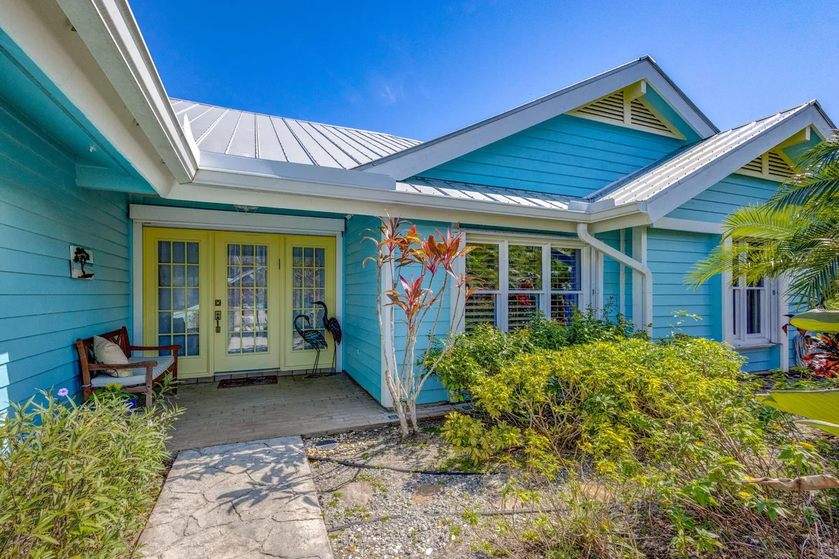 South Florida Real Estate | View 10570 SE Jupiter Narrows Drive | Listing