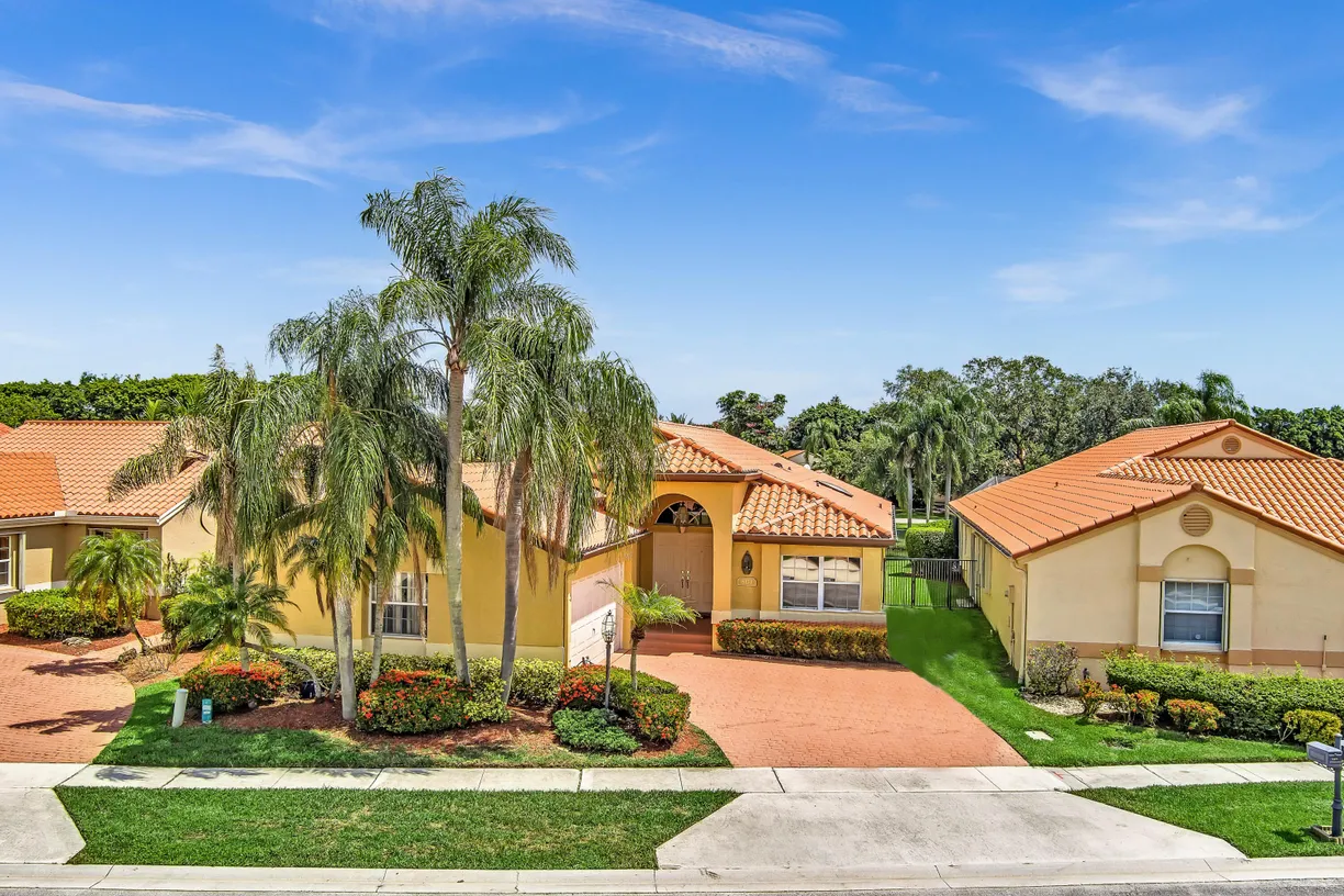 South Florida Real Estate | View 8171 Nadmar Avenue | Listing