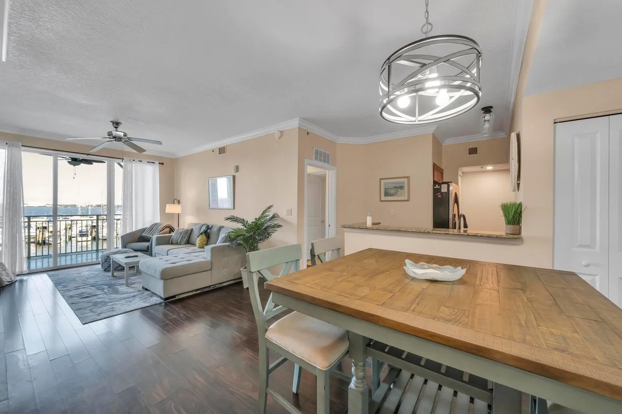 South Florida Real Estate | View 975 NW Flagler Avenue, 304 | Listing