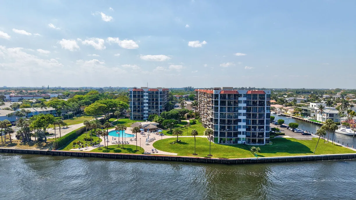 South Florida Real Estate | View 859 Jeffery Street, 7030 | Listing