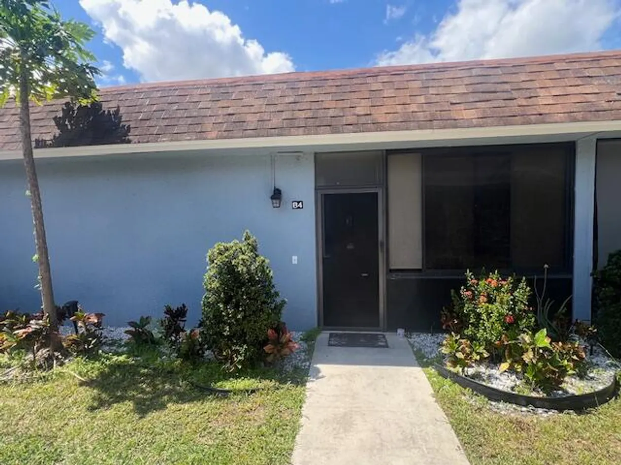 South Florida Real Estate | View 761 Park Avenue, B4 | 2 Beds, 2 Baths