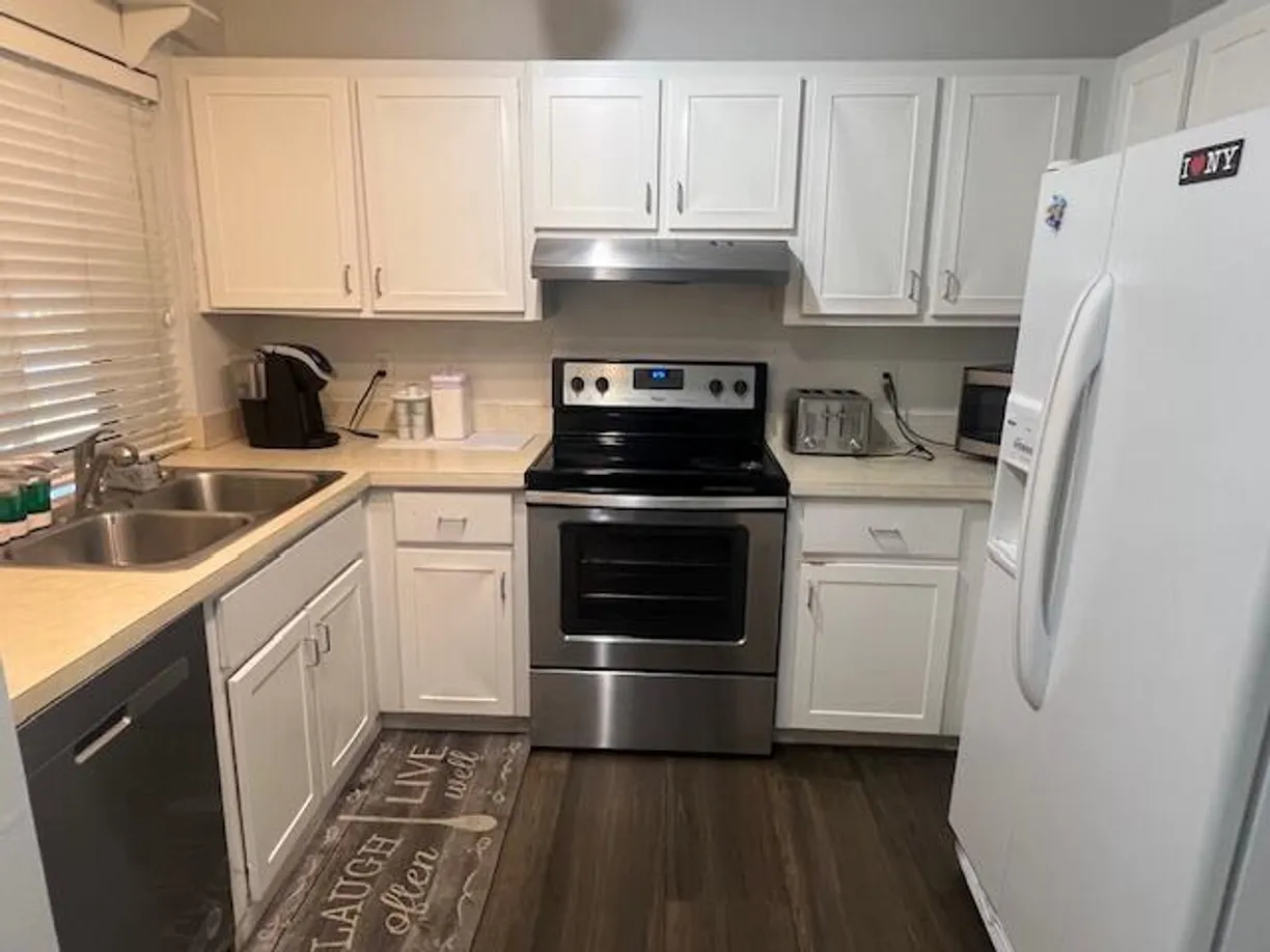 South Florida Real Estate | View 761 Park Avenue, B4 | Listing