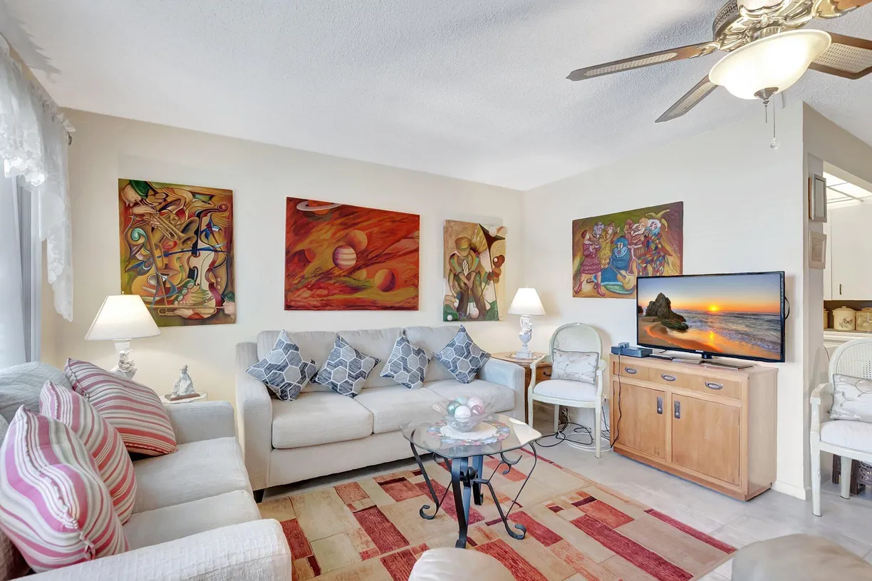 South Florida Real Estate | View 3043 Cambridge C, 3043 | Listing