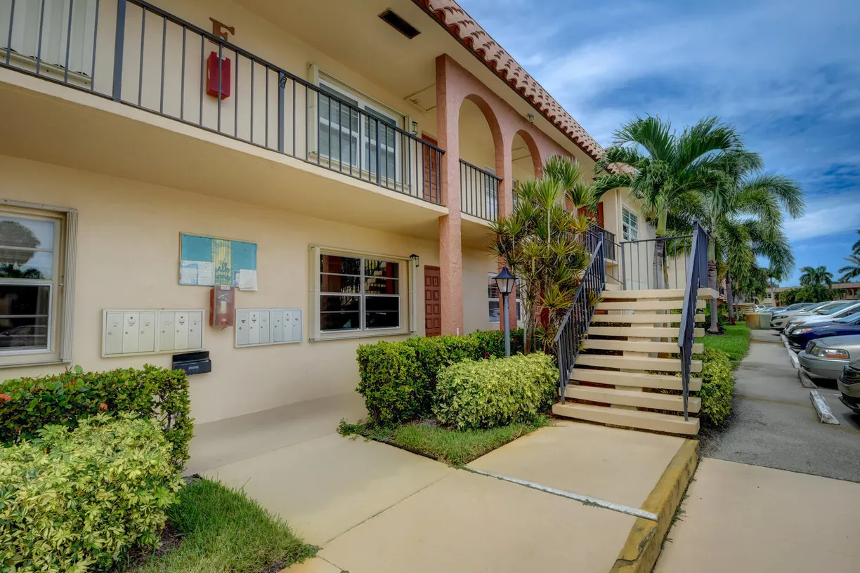 South Florida Real Estate | View 2600 S Kanner Highway, F-4 | Listing