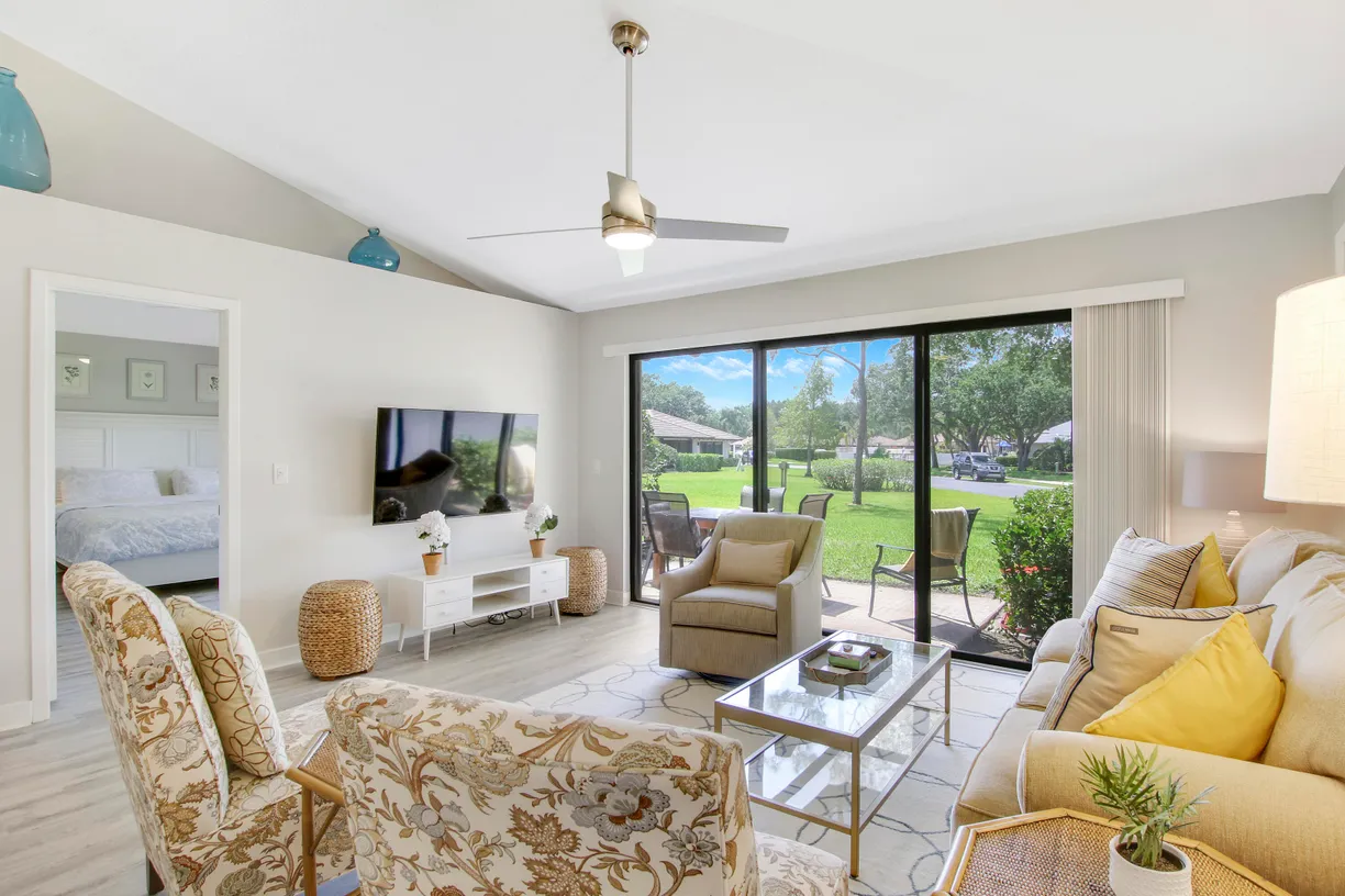 South Florida Real Estate | View 132 Club Drive | Listing